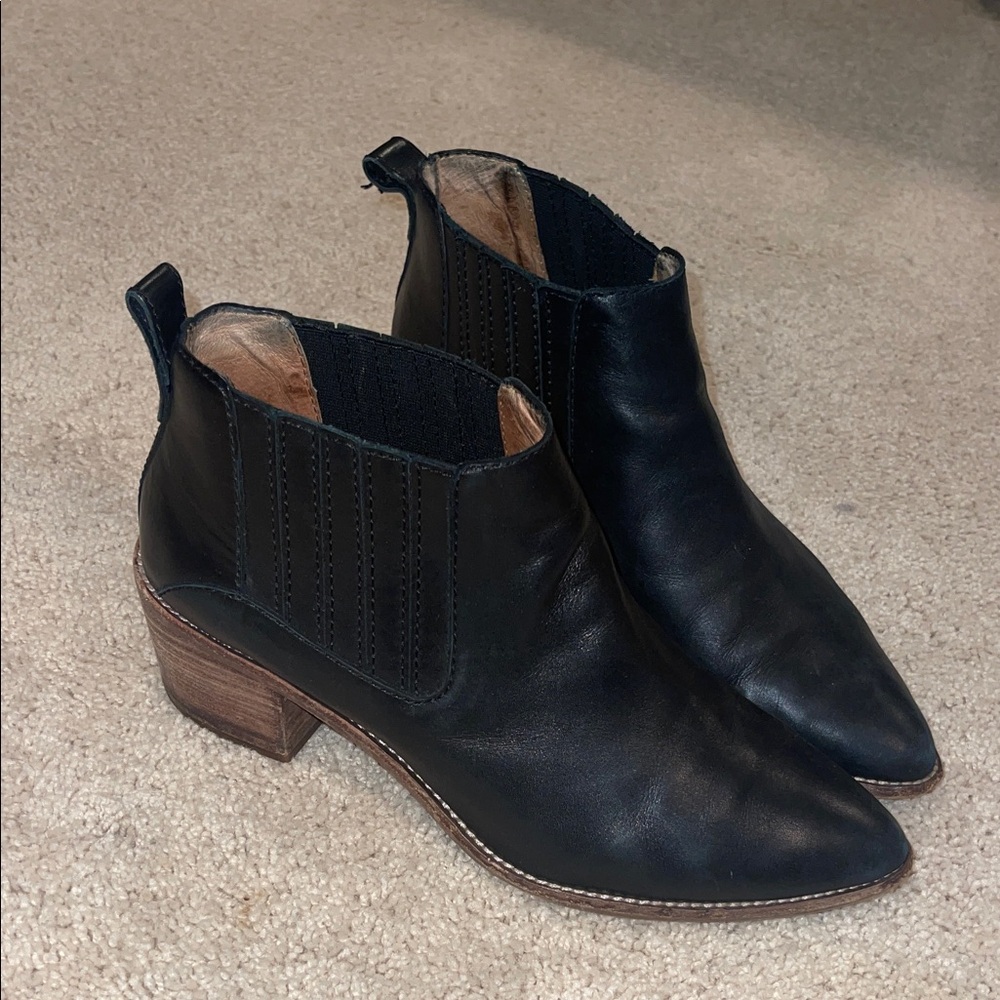 Madewell Black Leather Heeled Booties